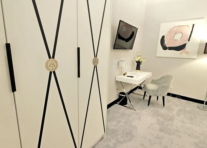 Aparthotel Szewska 22 Boutique 4*